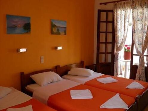 Eleni's House - Photo5