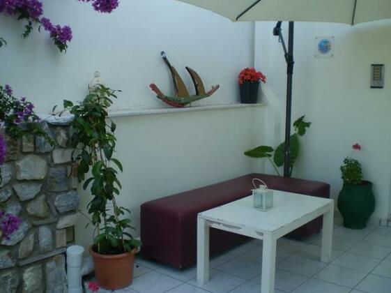 Evgenia Apartments - Photo2