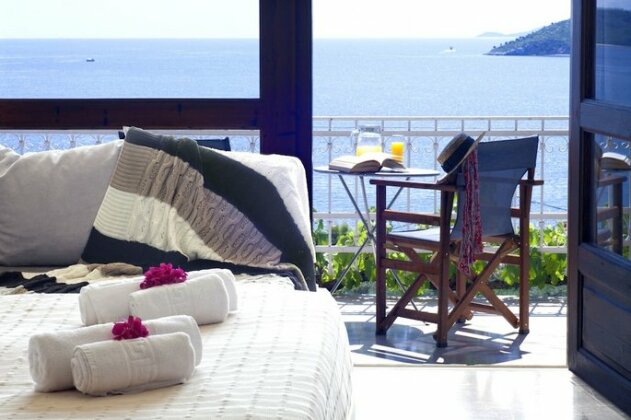Irida Aegean View-Philian Hotels and Resorts - Photo5