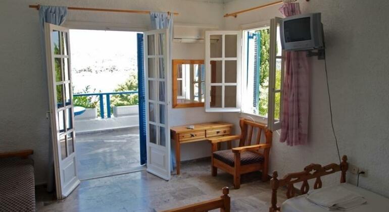 Lia's Skiathos Panorama Hotel - Photo4