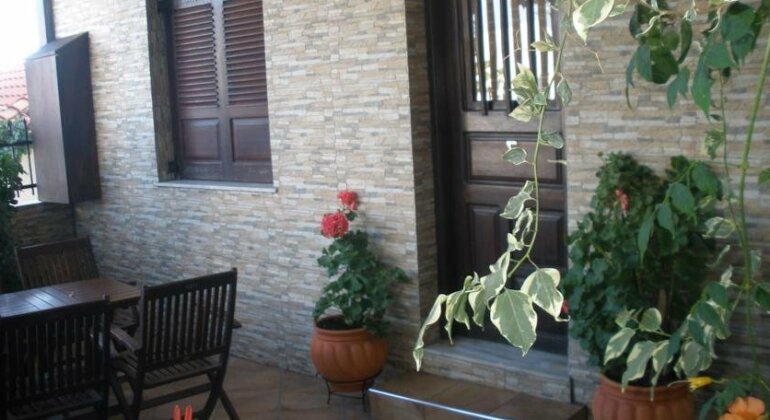 Maria Apartments Skiathos - Photo2