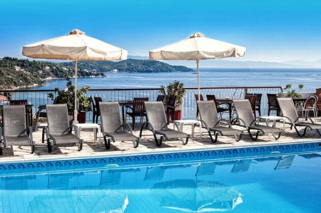 Poseidon Apartments - Photo2