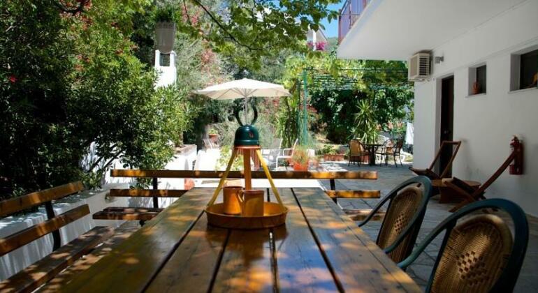 Villa Anna Skiathos - Photo2