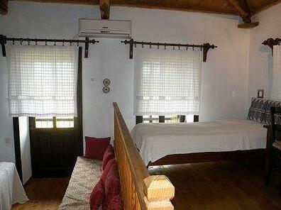 Elli Cottage - Photo4