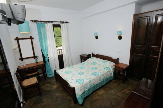Elli Hotel - Photo5