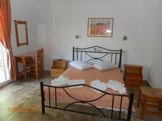 Guesthouse Christos - Photo4