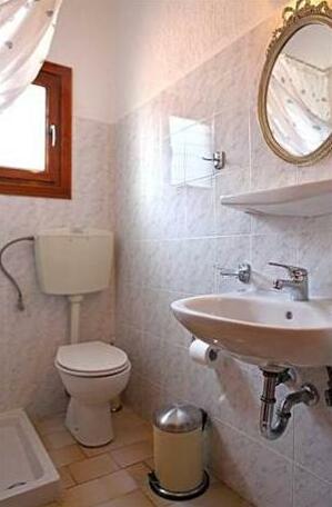 Mando Guesthouse - Photo4