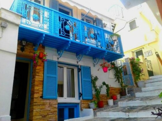 Skopelos Town House Villa