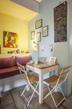 Thea Home Hotel - Photo2