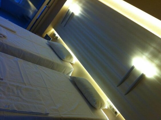 Oneiro Suites - Photo3