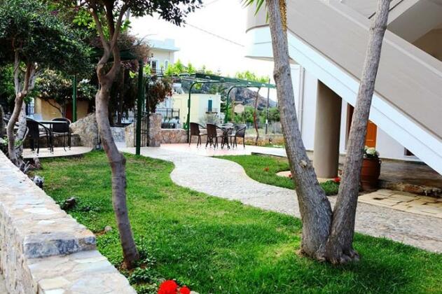 Idomeneas Apartments - Photo4
