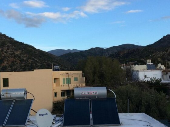 Lissos Rooms Sougia - Photo4