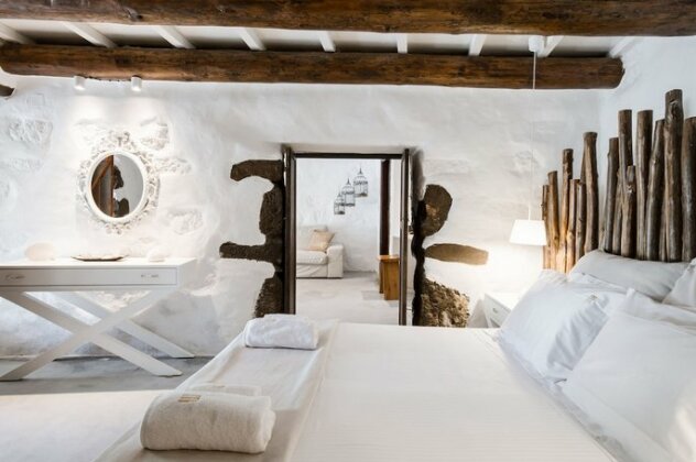 Monastery Estate Guesthouse - Photo5