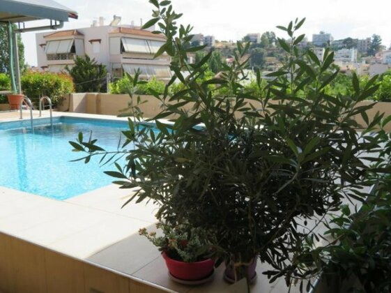 OLIVE GREEN APARTMENT near airport - Photo2