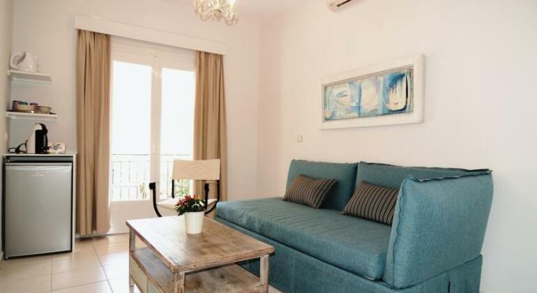 Arolithos - Photo3