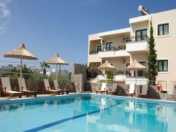 Dias Luxury Studios & Apartments - Photo2