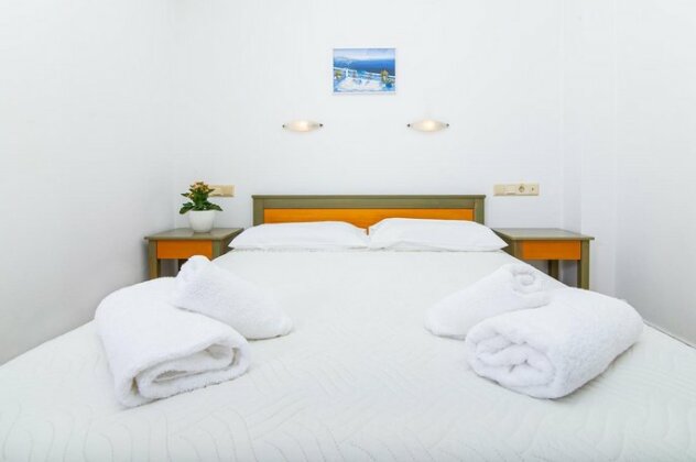 Dionysos Apartments Stalis - Photo5