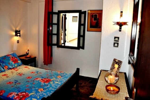 Heliotrope Apartments - Photo5