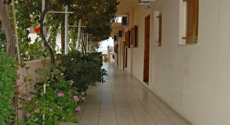 Katerina Apartments B - Photo2