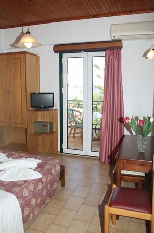 Panorama Hotel Apartments - Photo4