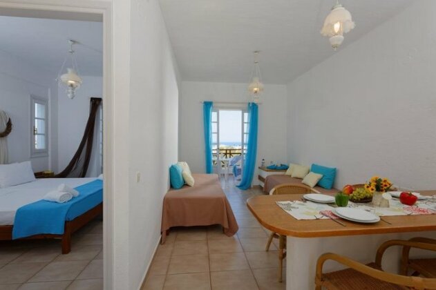 Remi Apartments - Photo4