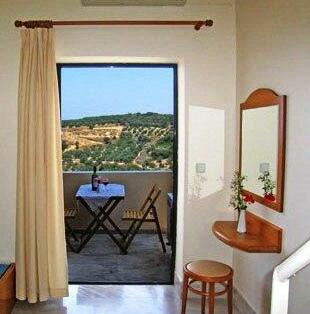 Orestis Hotel Apartments - Photo4