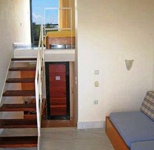 Orestis Hotel Apartments - Photo5