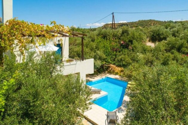 Villa Dimitra Stalos - Photo4