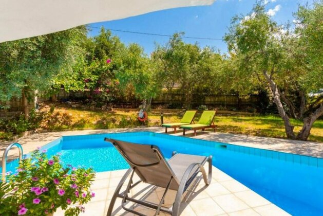 Villa Dimitra Stalos - Photo5