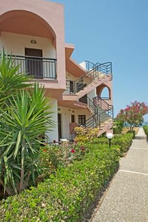Akti Apartments Stavromenos - Photo3