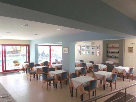 Astrid Hotel Apartments Stavromenos - Photo4