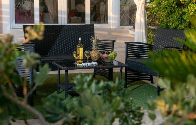 Luxury Suites in Stavromenos - Photo3