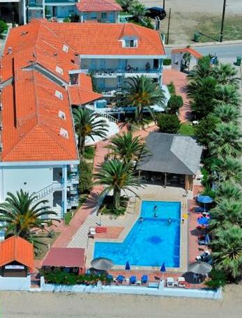 Rihios Hotel - Photo3