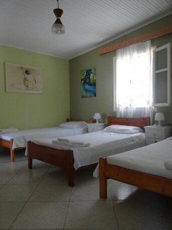 Aggelos Paradise - Photo2