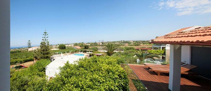 Artemis Village Apartments & Studios - Photo4