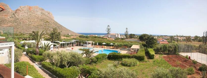Artemis Village Apartments & Studios - Photo5