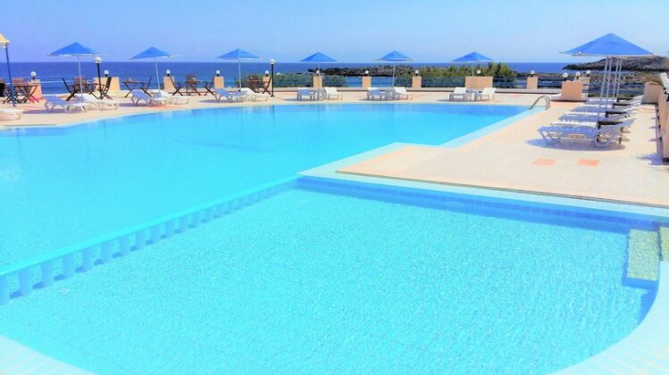Zorbas Beach Village Hotel