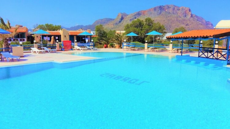 Zorbas Beach Village Hotel - Photo3