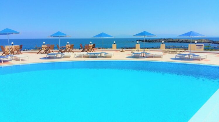 Zorbas Beach Village Hotel - Photo5