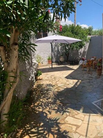 Avli Cosy Rooms - Photo3