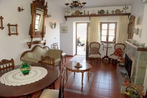 Maritsa's Traditional House - Photo2