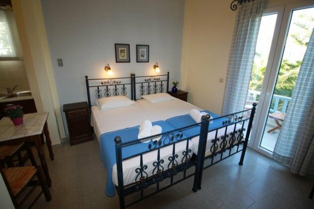 Akrogiali Syros - Photo5