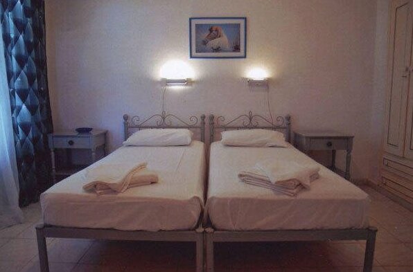 Angela's - Photo4