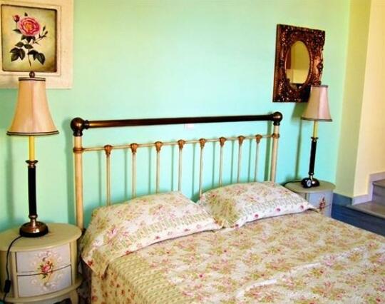 Antouanetta Apartments - Photo4
