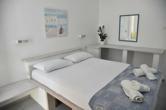 Captain's Syros - Photo3