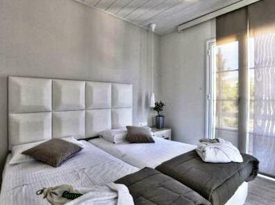 Eleana Hotel Possidonia - Photo4