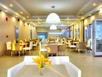 Eleana Hotel Possidonia - Photo5