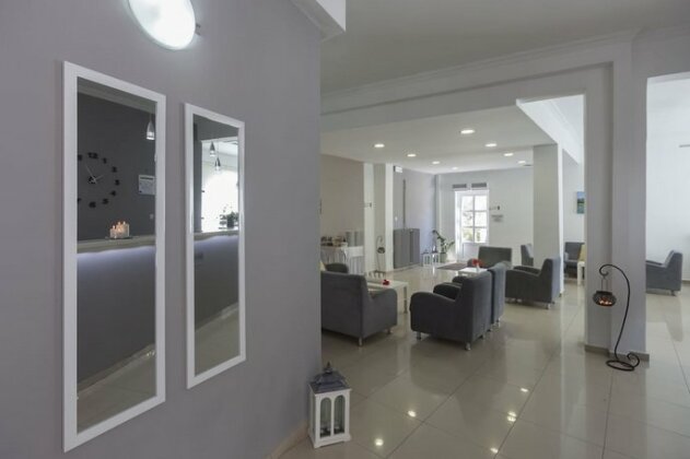 Francoise Hotel - Photo3