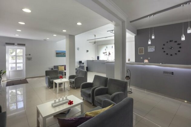 Francoise Hotel - Photo4