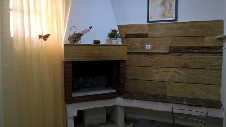 Ground Floor Apartment in Ermoupolis - Photo3